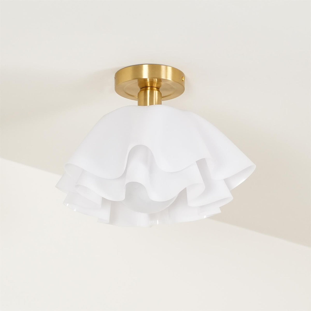 Lustra geplooide retro messing acryl plafondlamp HL3512