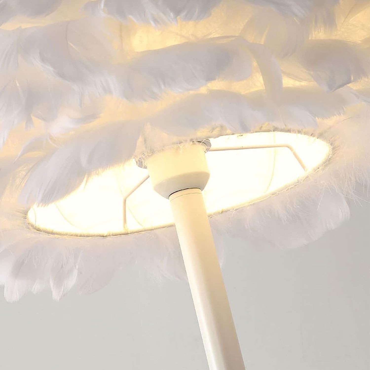 Moderne pluizige Feather tafellamp voor slaapkamer HL09