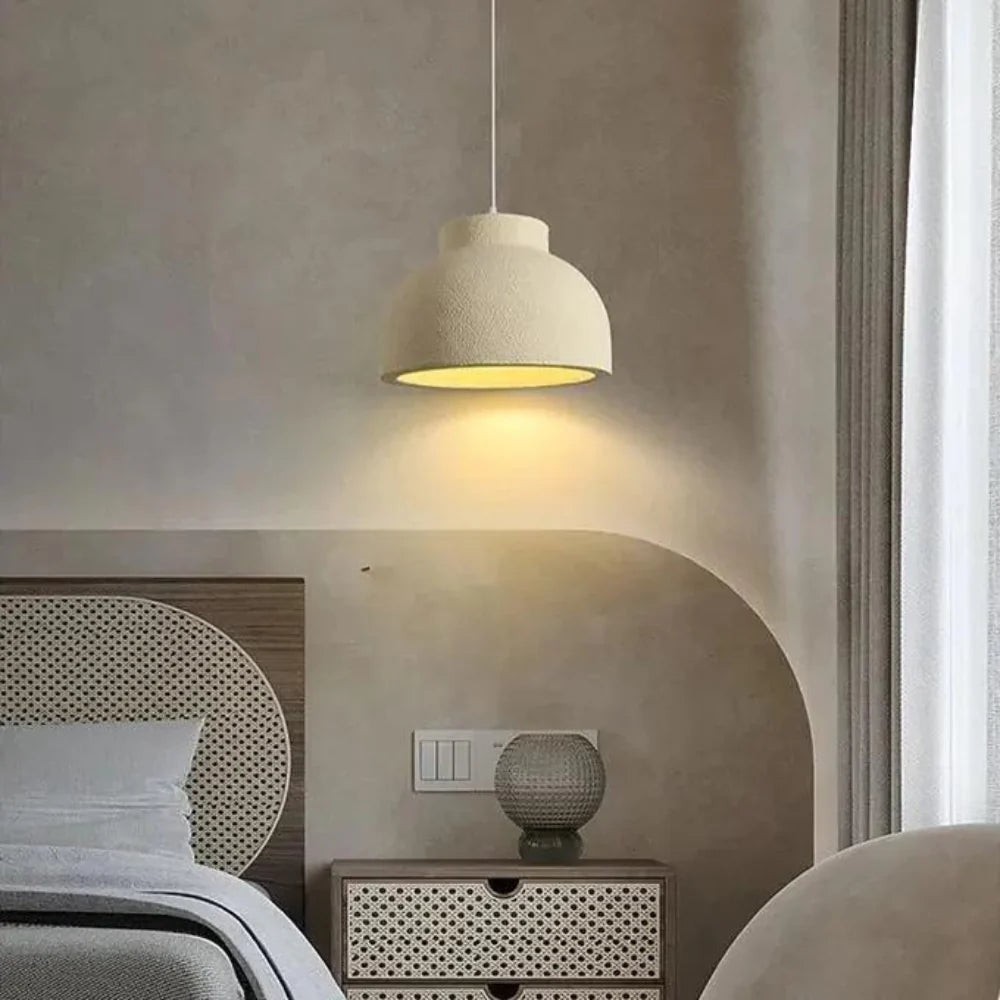 Minimalistische hanglamp van polystyreen met Nordic Bowl-design HL3382