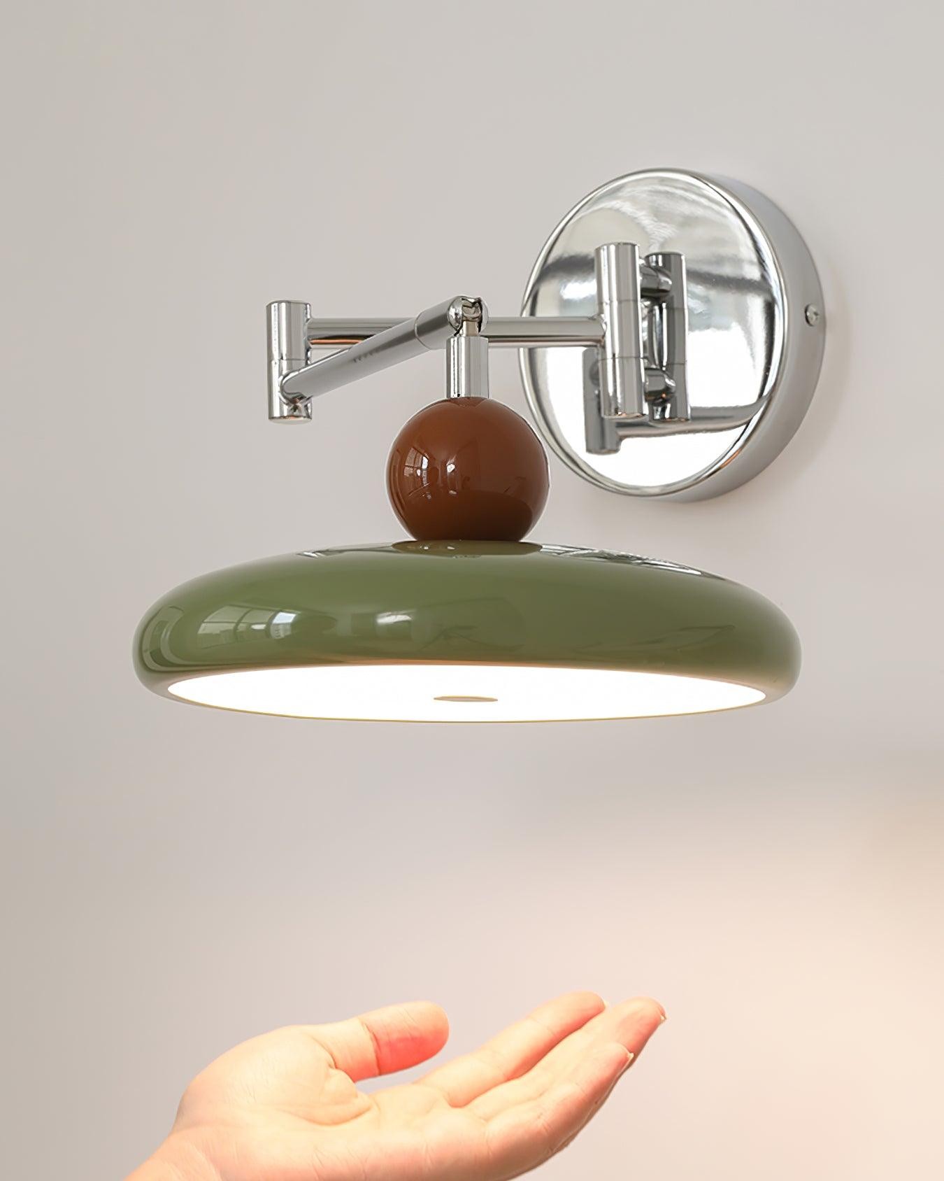 Wandlamp met draaibare arm voor aan het bed HL605