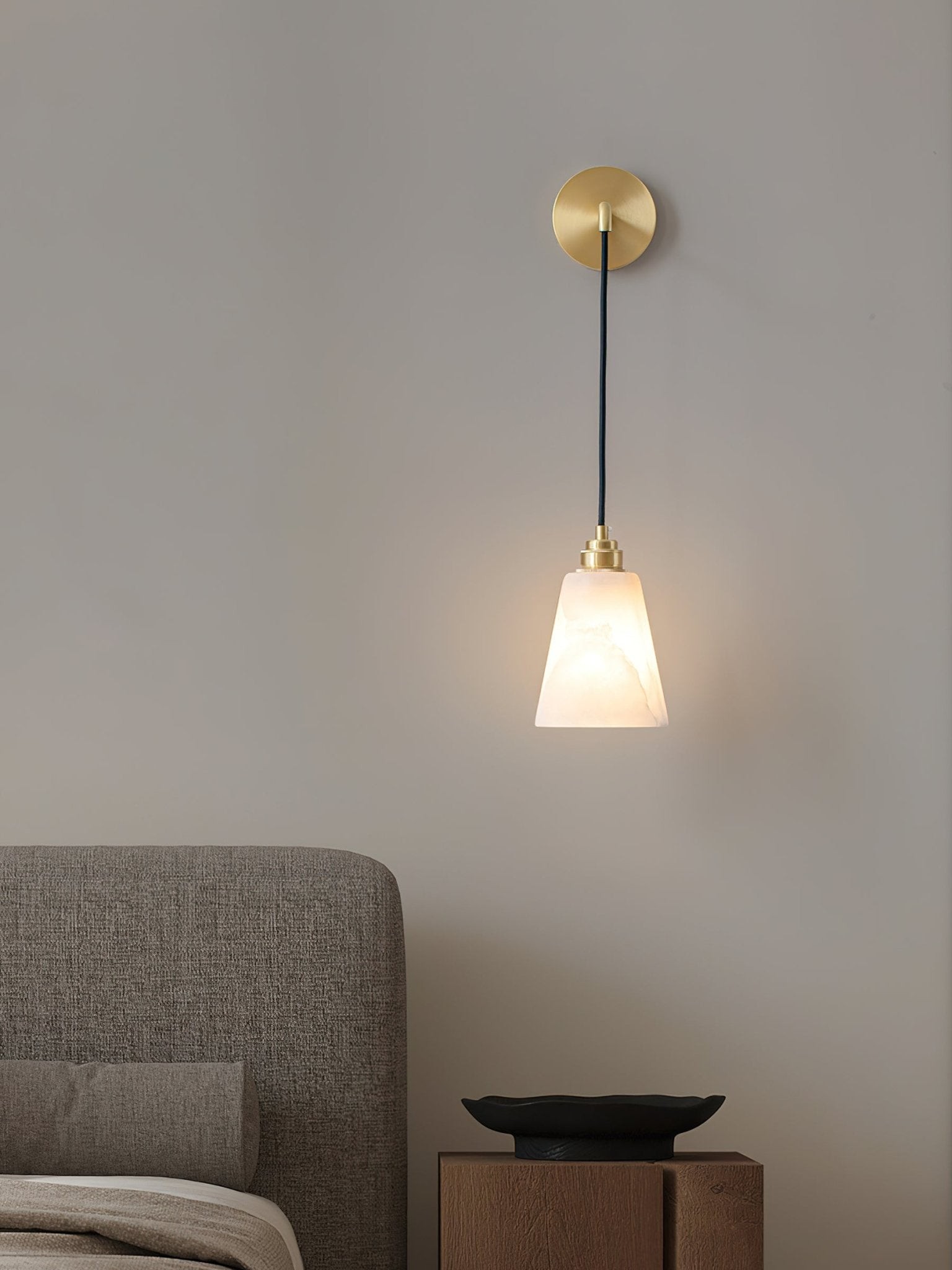 Druppelvormige alabaster wandlamp HL2956