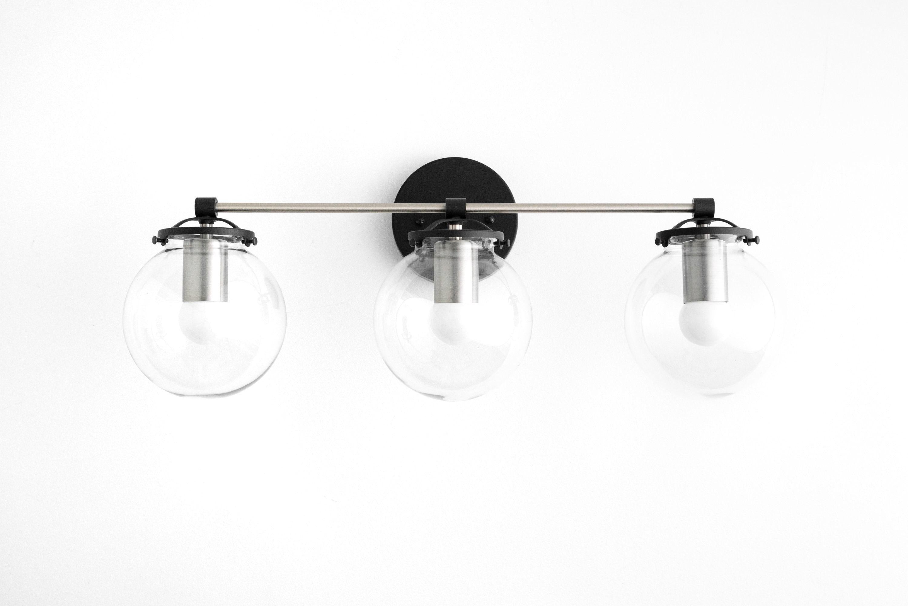 Glorica Glass 3 Shade Globe Vanity Light - Zachte badkamerlamp HL1691