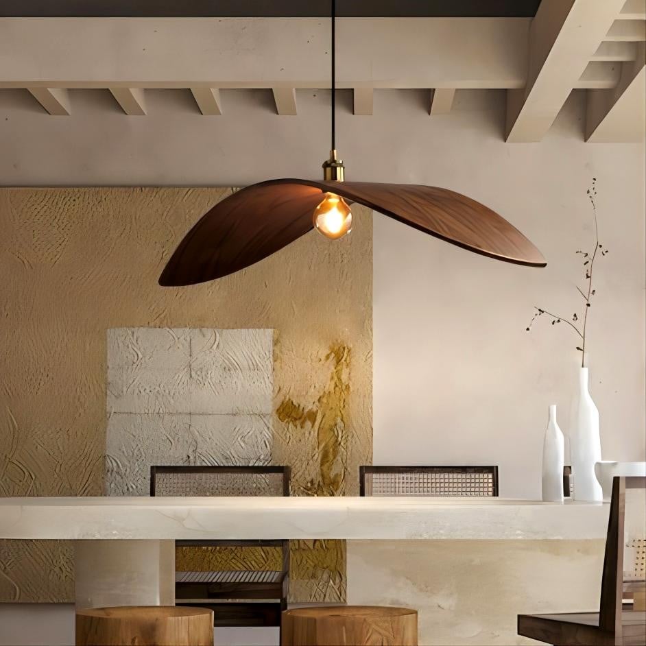 Curve houten hanglamp met vliegend blad HL132