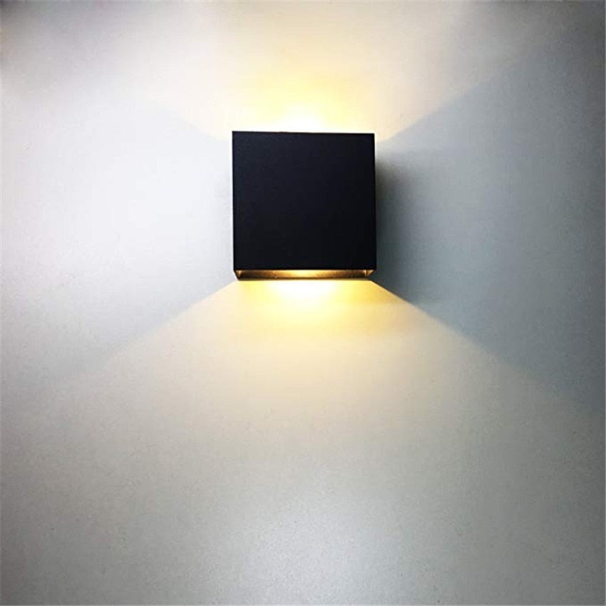 Cube LED Wandlamp