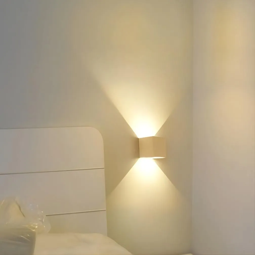 Cube LED Wandlamp