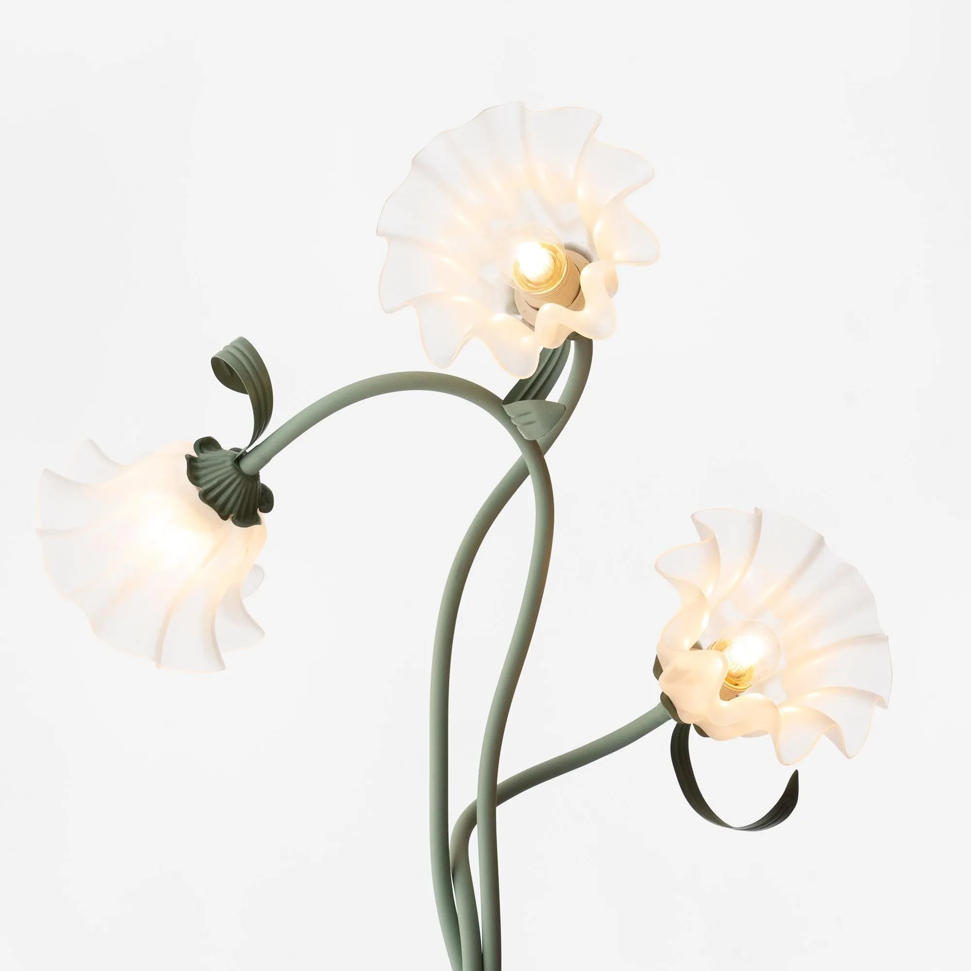 Creatieve multi-kops wikkelbloemvormige vloerlamp HL403