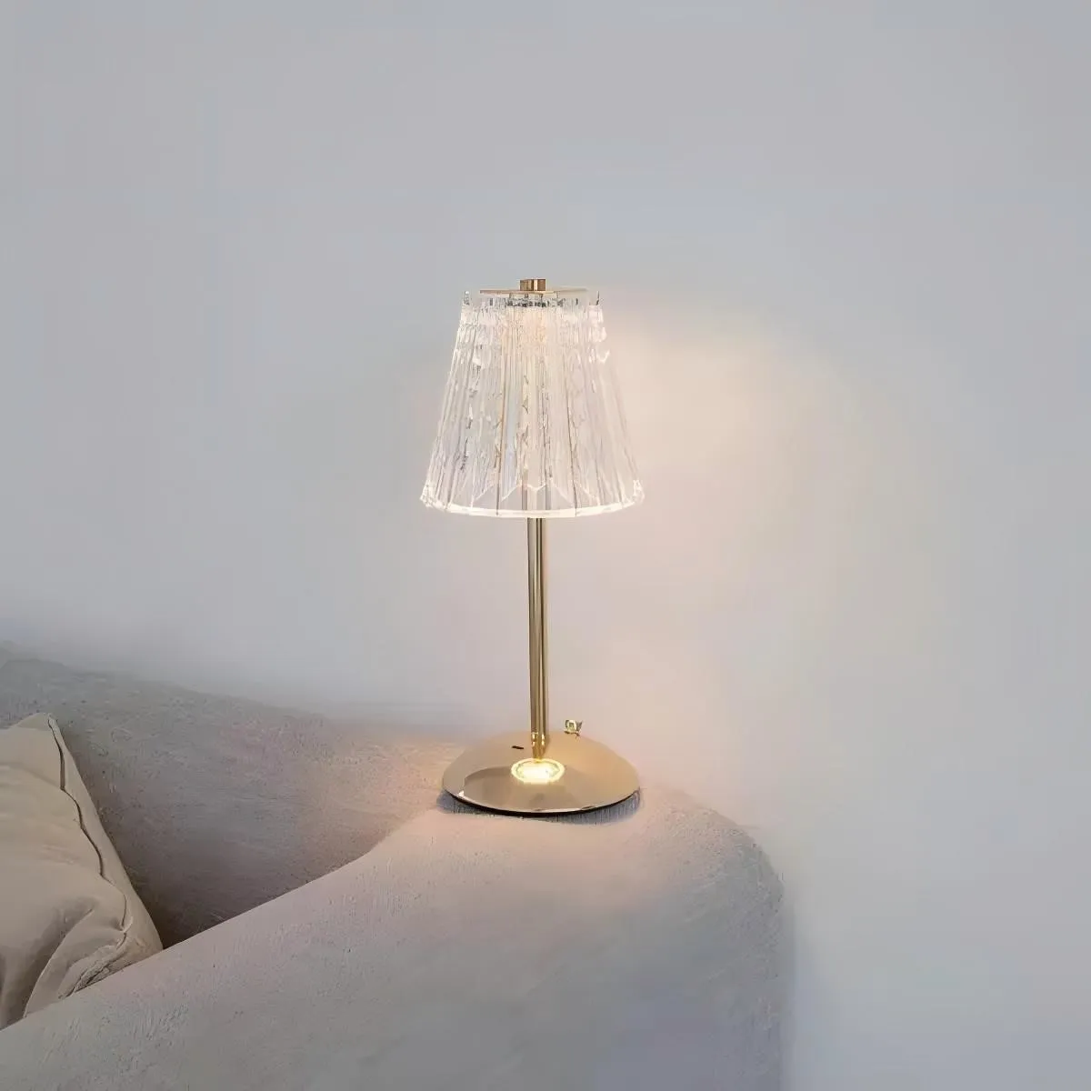 Luxe messing design draadloze tafellamp HL307