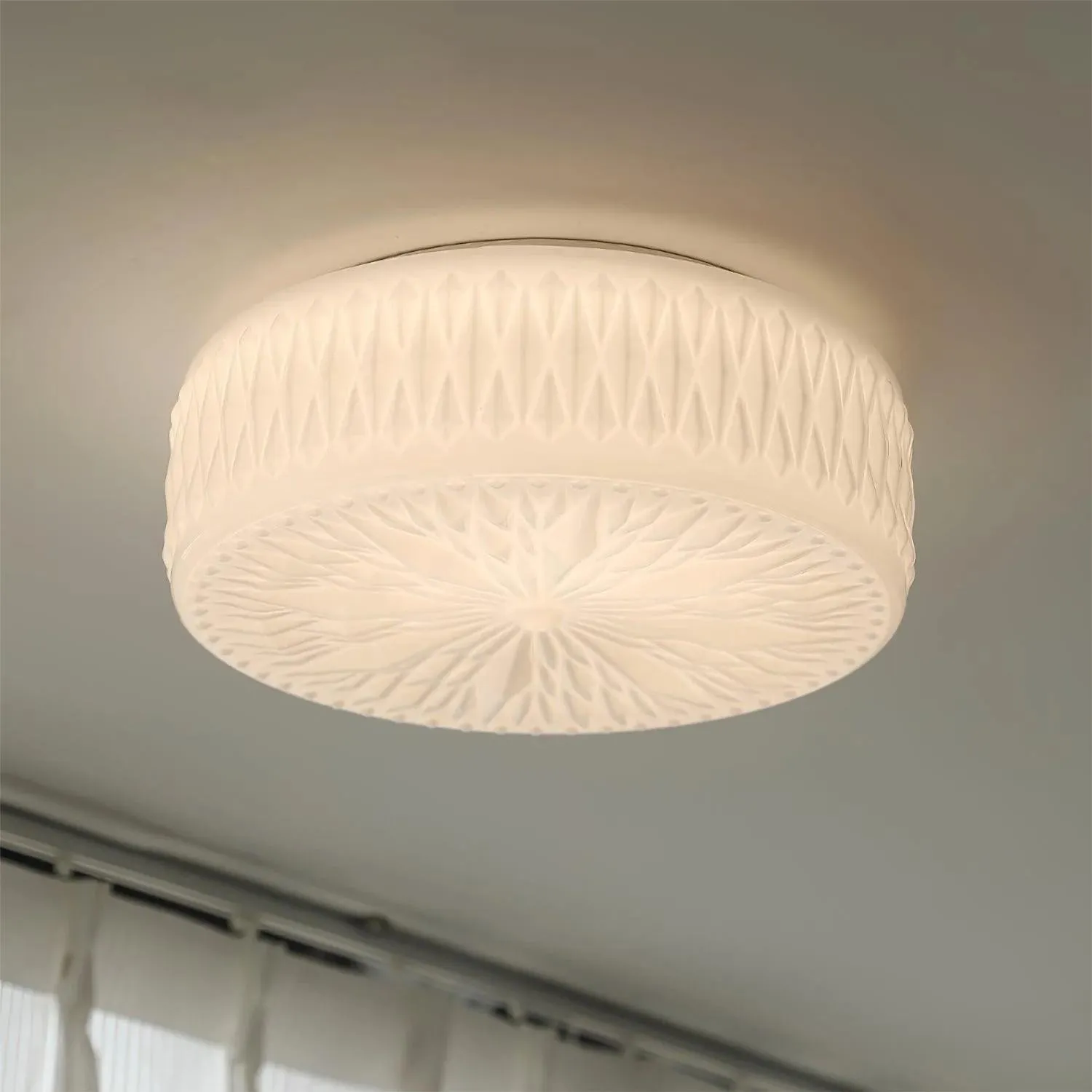 Vintage gebeeldhouwde glazen schijfplafondlamp HL194
