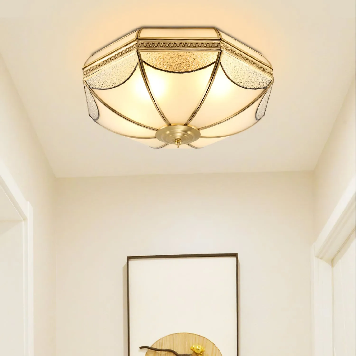 Plafondlamp in de vorm van een koepel in pakhuisvorm HL834
