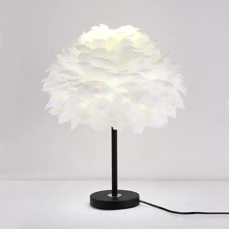 Moderne pluizige Feather tafellamp voor slaapkamer HL09