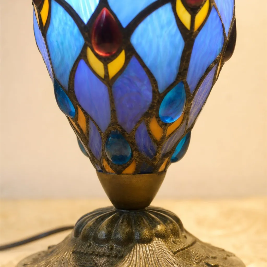 TF Tivanny Art Deco tafellamp met glas-in-lood - Vintage stijl voor slaapkamer of woonkamer HL3566