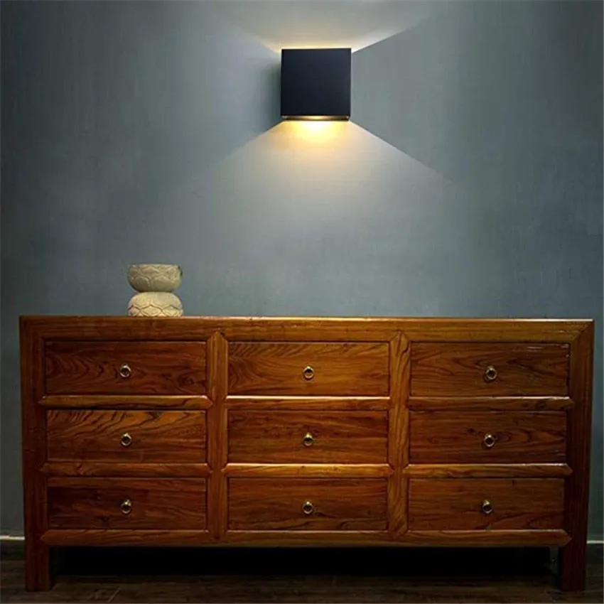 Cube LED Wandlamp