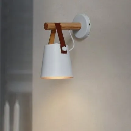 Scandinavische houten riememmer wandlamp HL62