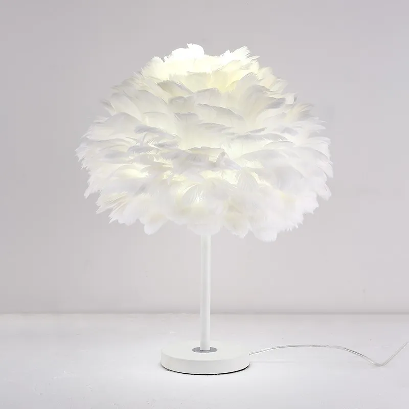 Moderne pluizige Feather tafellamp voor slaapkamer HL09