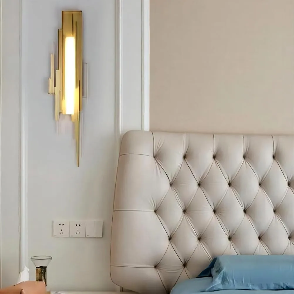 Schans gebeeldhouwde wandlamp
