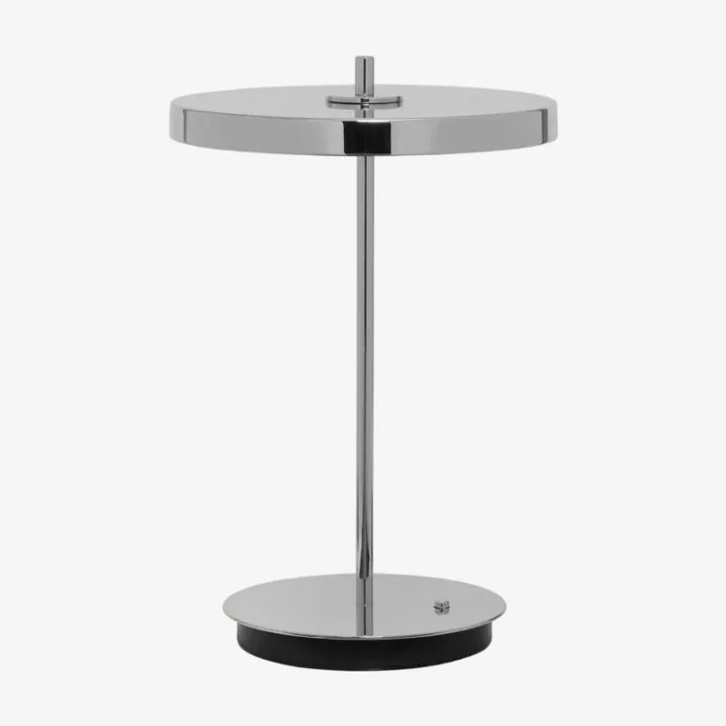 Astris Moderne Minimalistische Metalen Tafellamp met Zachte LED-verlichting voor Woonkamer en Kantoor HL2360