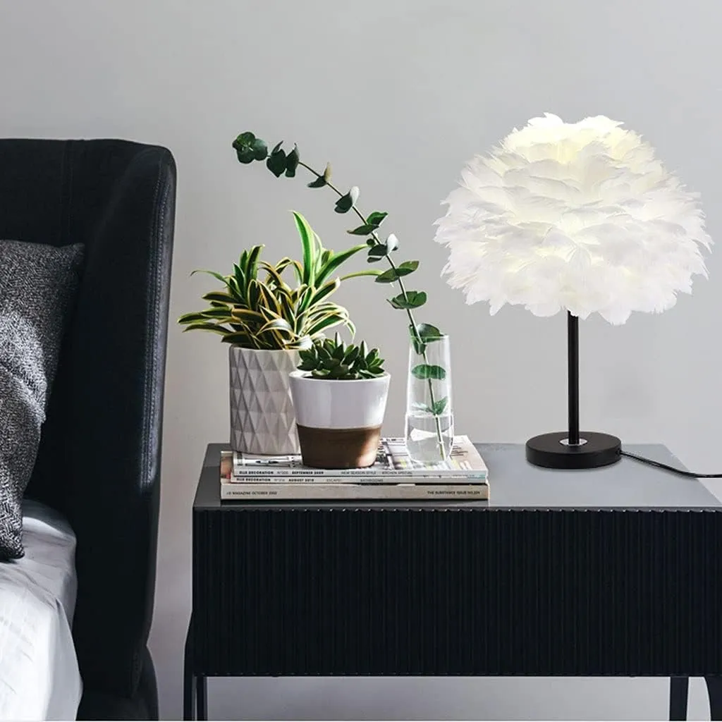 Moderne pluizige Feather tafellamp voor slaapkamer HL09