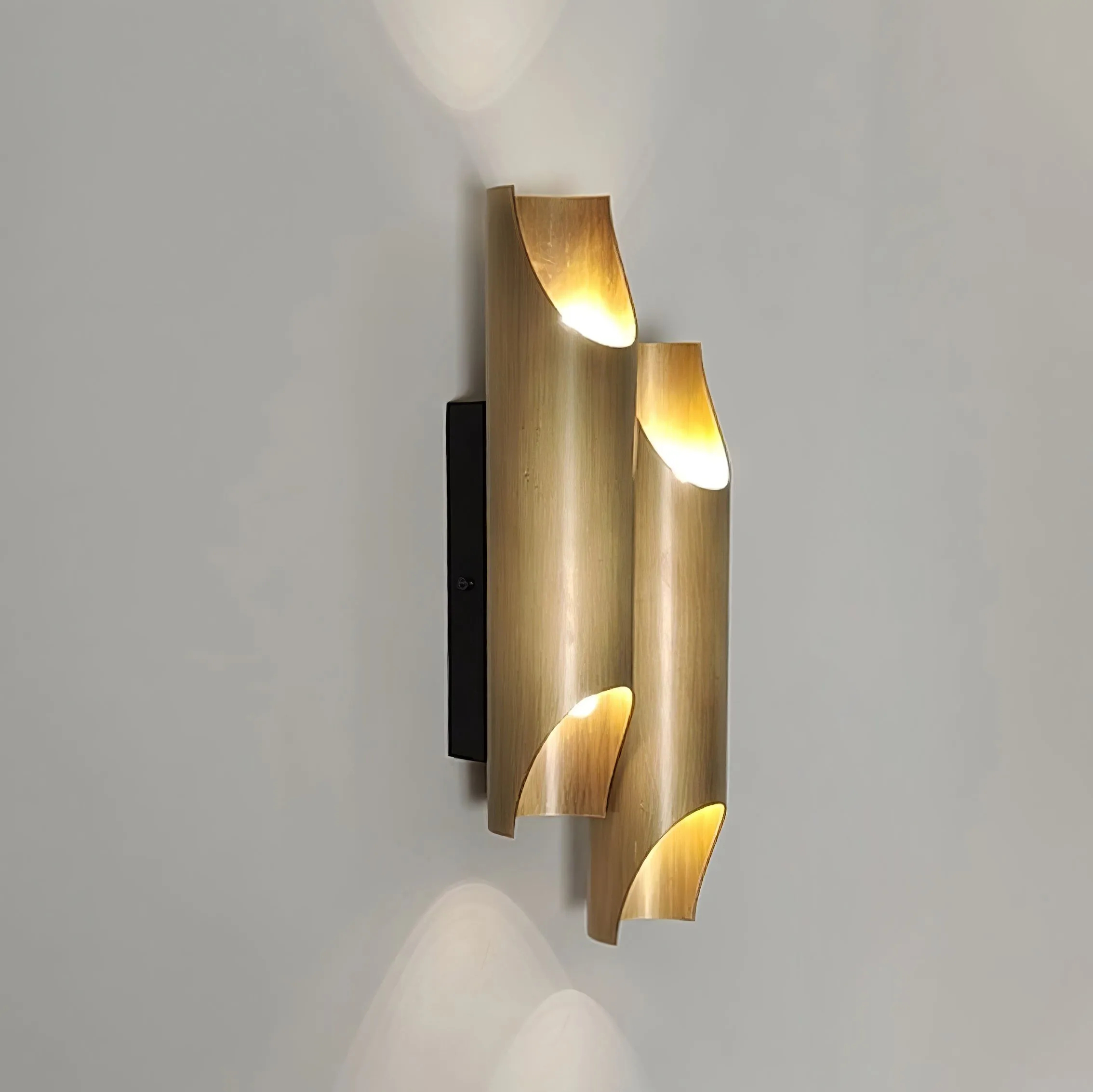 Dubbele buis wandlamp van messing HL404