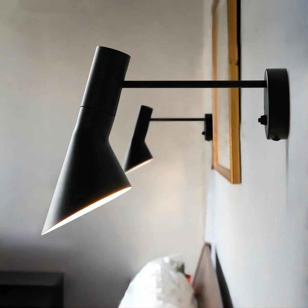 Klassieke Richtingsgebonden Asymmetrische Metalen Wandlamp HL53