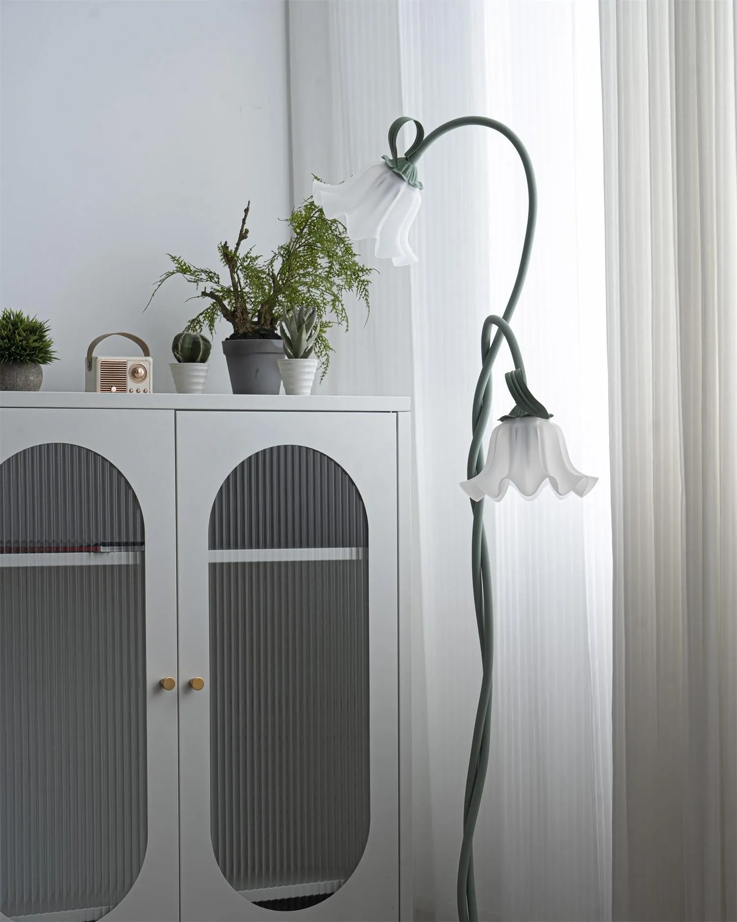 Creatieve multi-kops wikkelbloemvormige vloerlamp HL403