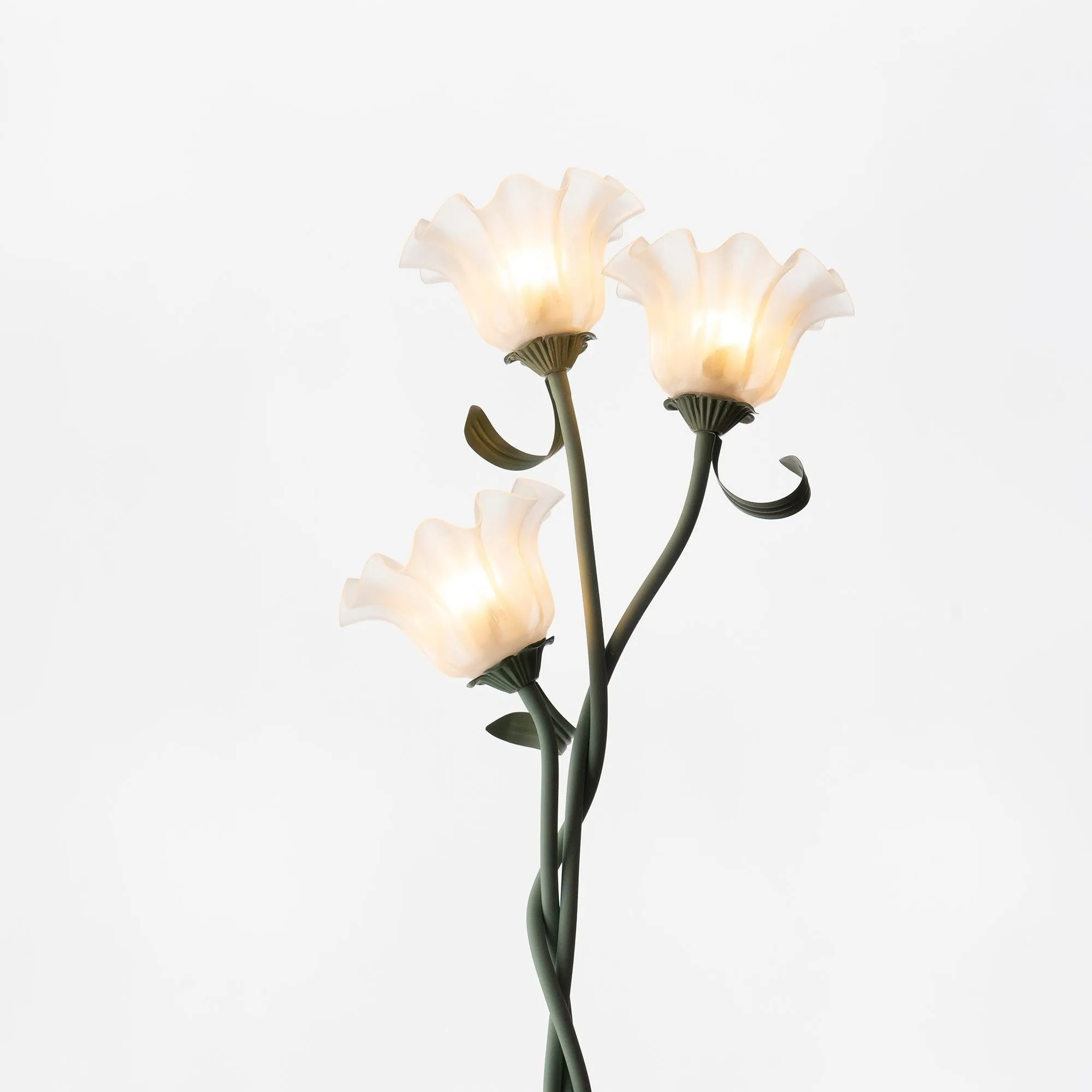 Creatieve multi-kops wikkelbloemvormige vloerlamp HL403