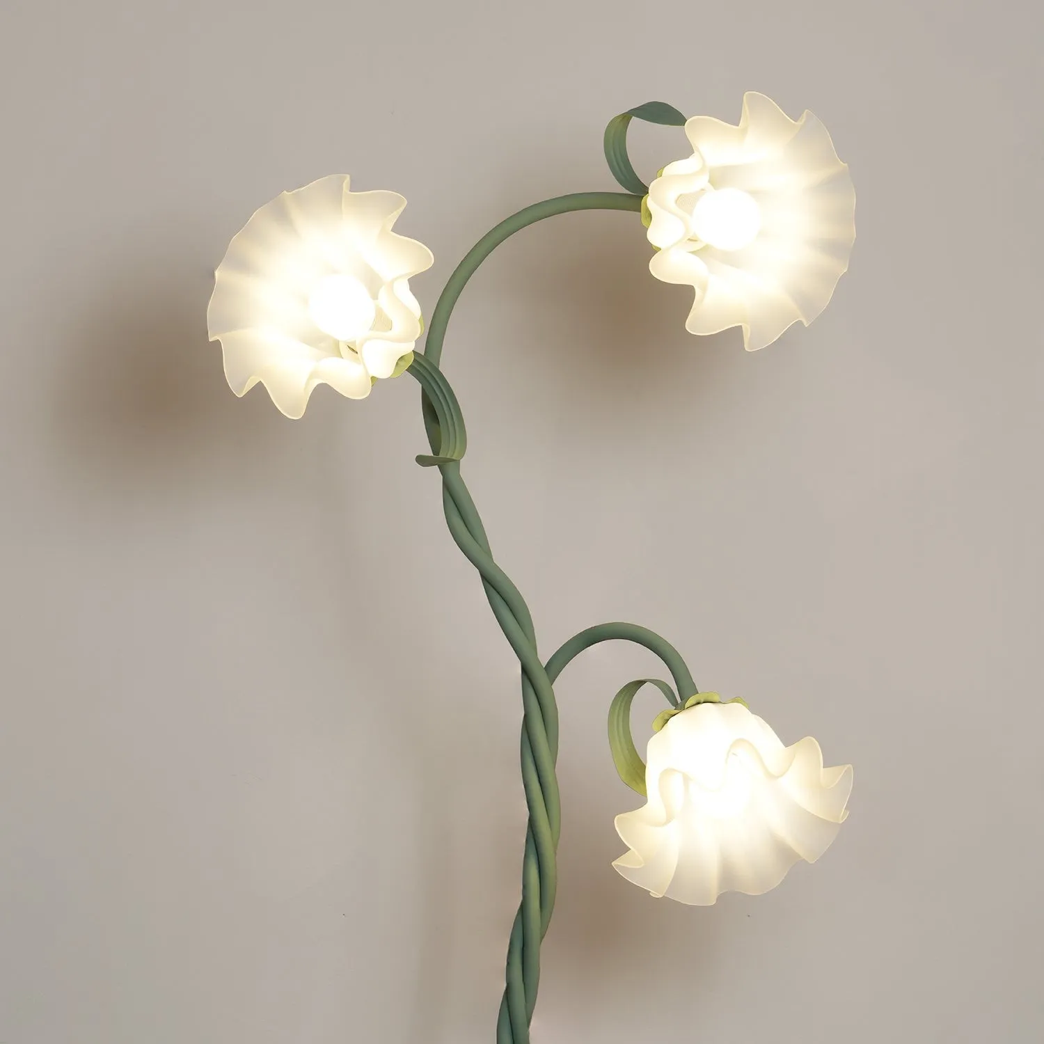 Creatieve multi-kops wikkelbloemvormige vloerlamp HL403