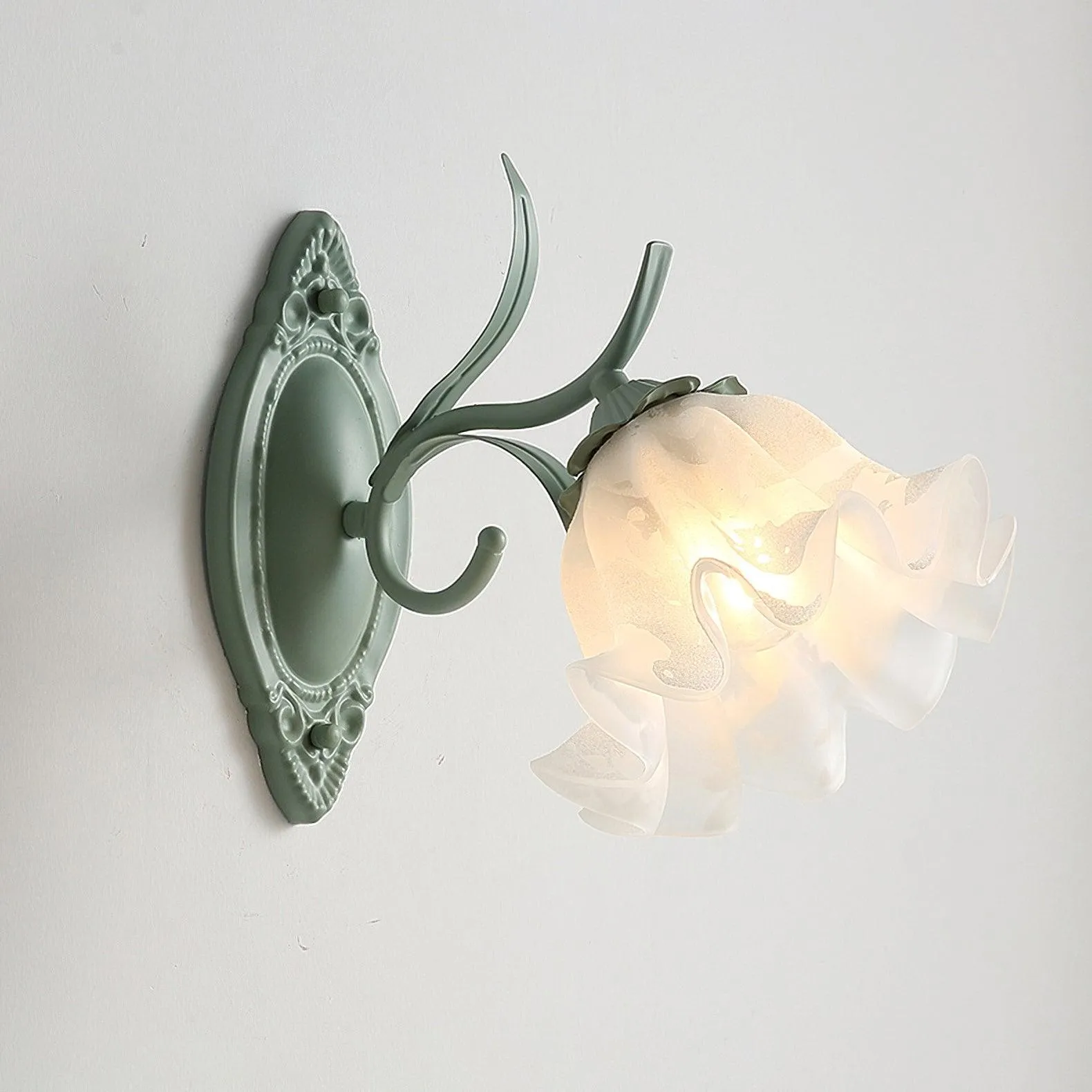 Nordic Retro Leliebloem Glazen Wandlamp HL304