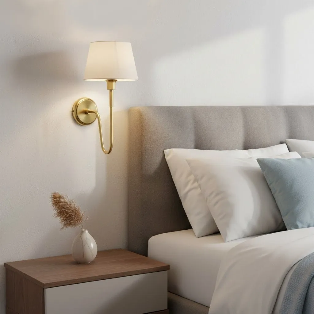 Ivoralux Wandlamp met taps toelopende stoffen kap - Moderne klassieke wandlamp met gebogen arm voor gangen of slaapkamers HL2143