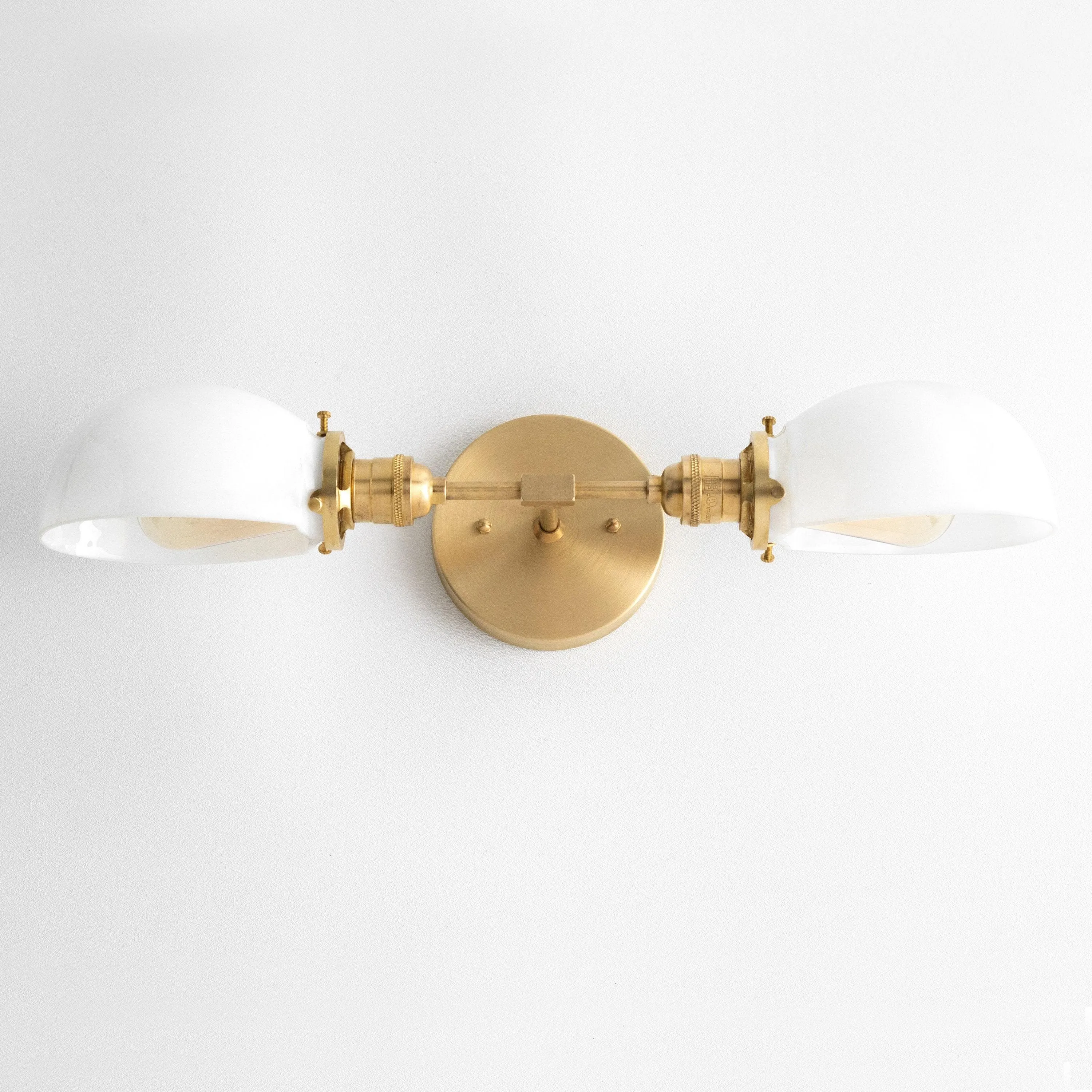 Ornato Luxe Mid-Century Vanity Light - Badkamerarmatuur van messing met opaalglas HL1688