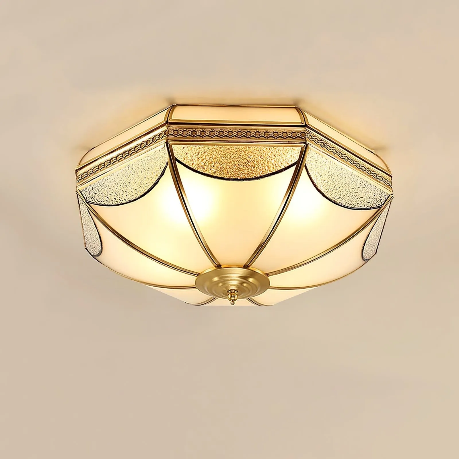 Plafondlamp in de vorm van een koepel in pakhuisvorm HL834