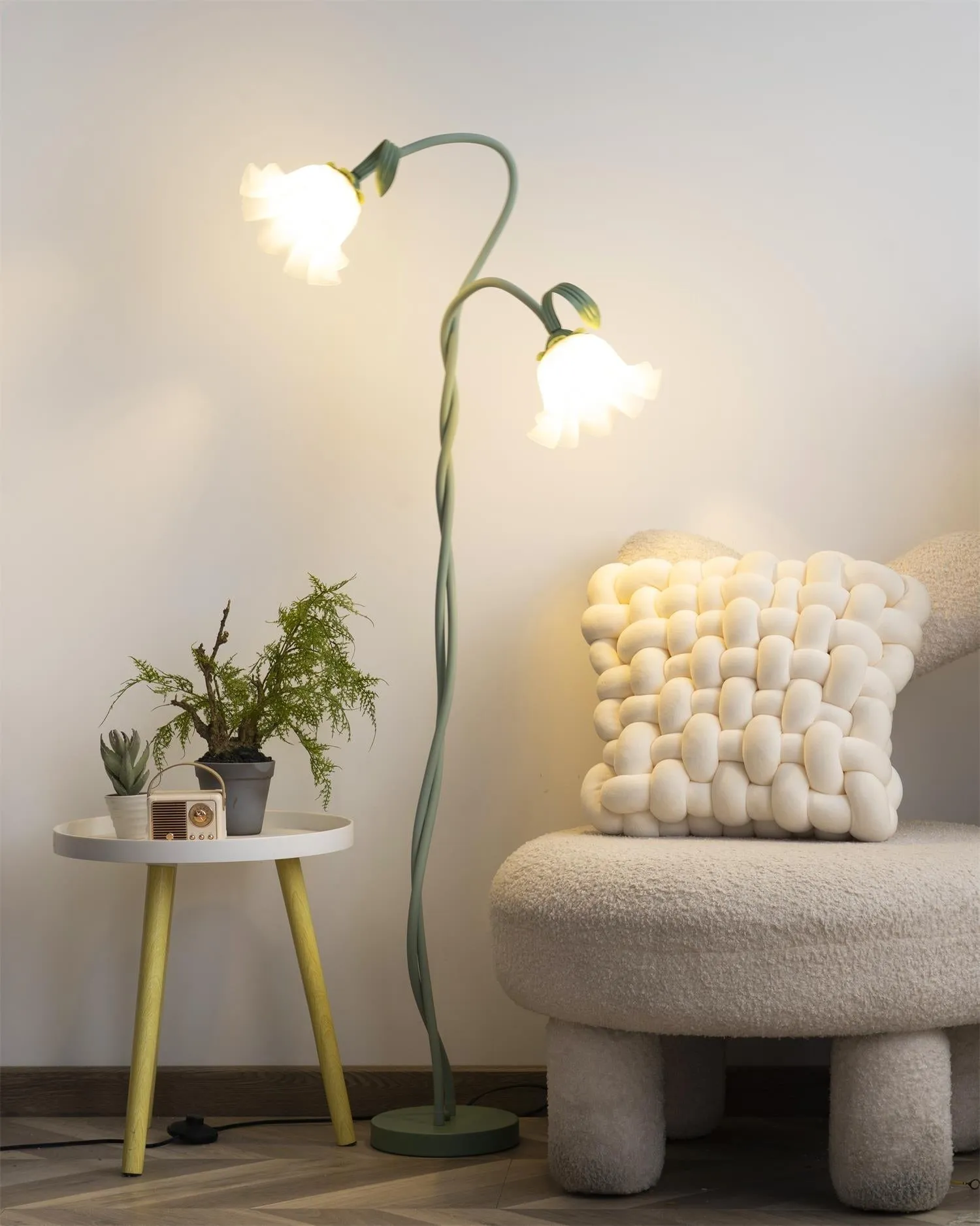 Creatieve multi-kops wikkelbloemvormige vloerlamp HL403