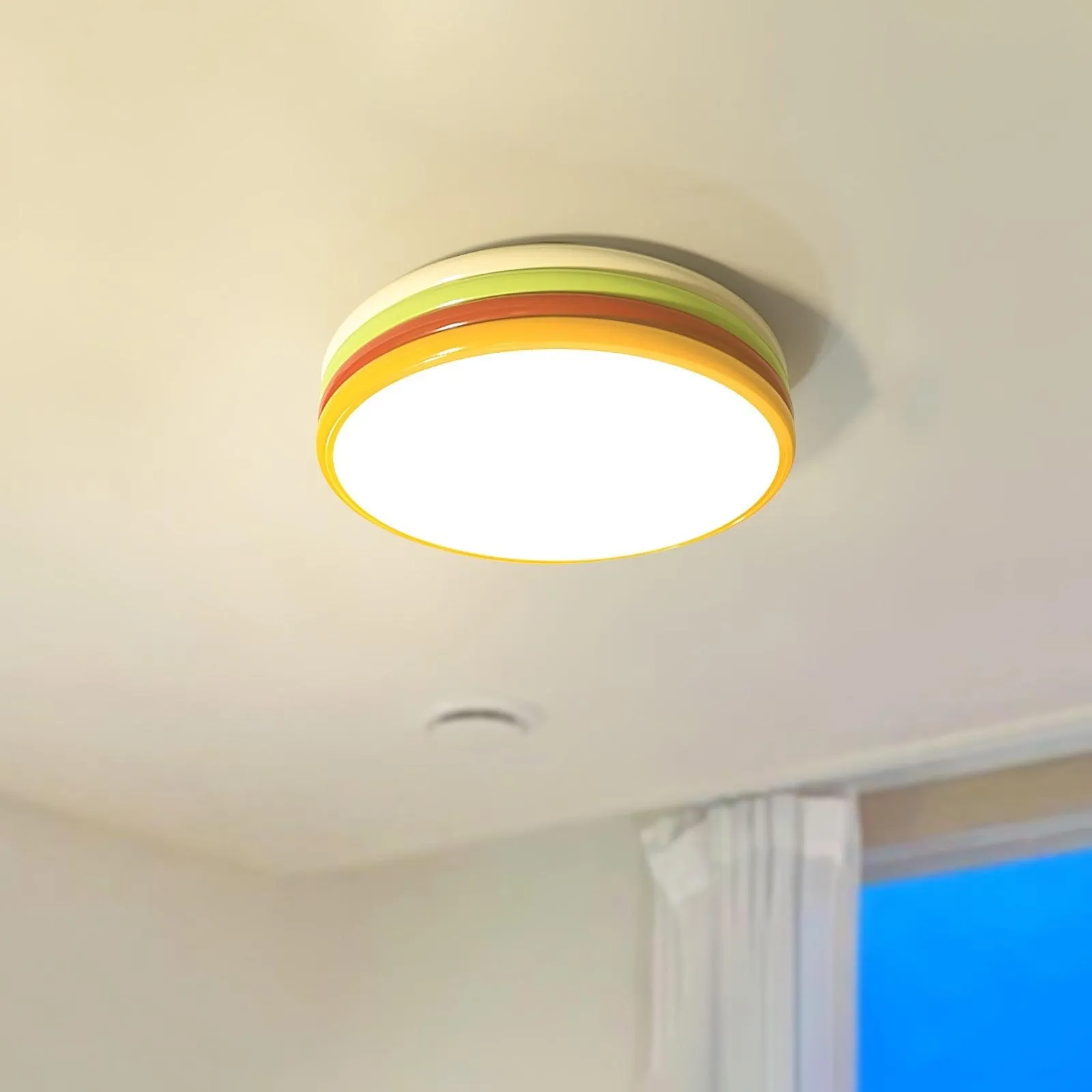 Scandinavische eenvoudige kleurrijke plafondlamp van acryl voor slaapkamer HL486