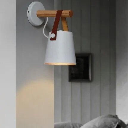 Scandinavische houten riememmer wandlamp HL62
