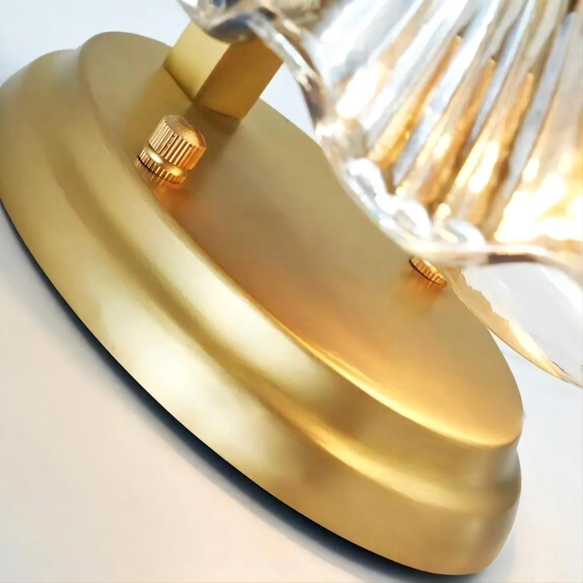 Moderne glazen design wandlamp in schelpvorm HL61