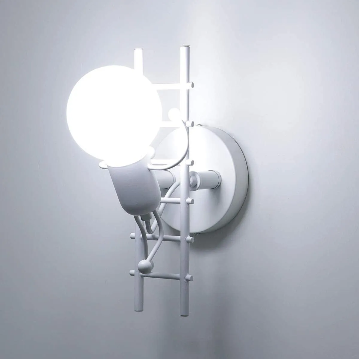 Modern Art Creative Iron Humanoid decoratieve wandlamp HL23